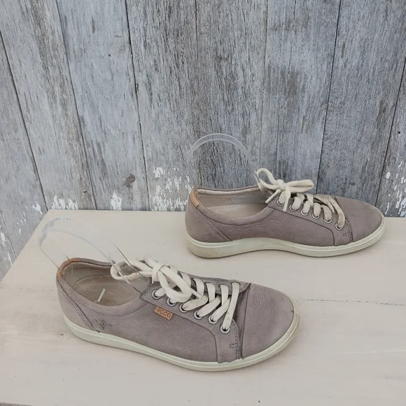 ECCO Soft 7 Shoes Women's 38 EU  US 8/8.5  Leather Sneakers Lace Up Beige - Picture 4 of 8